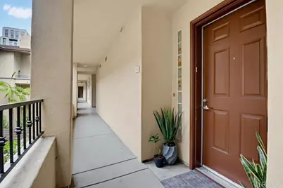 301 W G St #321, San Diego, CA 92101 - Photo 5