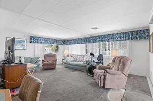 17 Blue Sky Ln, Oceanside, CA 92056 - Photo 5
