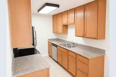321 Rancho Dr #19, Chula Vista, CA 91911 - Photo 21