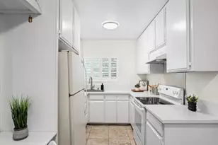 4180 Cleveland Ave, San Diego, CA 92103 - Photo 11