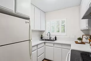 4180 Cleveland Ave, San Diego, CA 92103 - Photo 9
