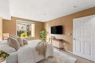 1970 Columbia St, San Diego, CA 92101 - Photo 15