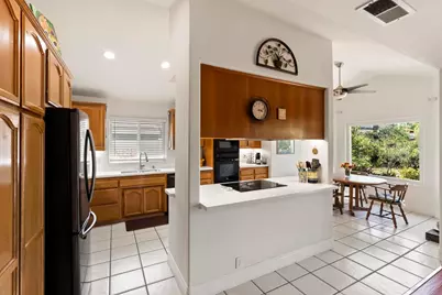 13632 Janette Ln, Poway, CA 92064 - Photo 9