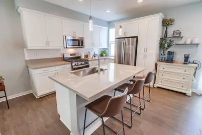 2140 Stellar Way #4, Chula Vista, CA 91915 - Photo 7