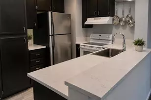 10350 Caminito Cuervo, San Diego, CA 92108 - Photo 5