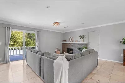 10336 Don Pico Ct, Spring Valley, CA 91978 - Photo 15