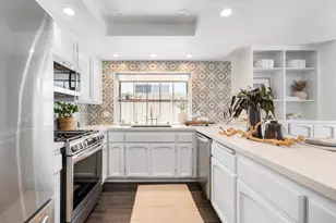 274 J Ave, Coronado, CA 92118 - Photo 19