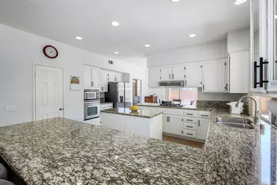 750 Avenida De La Barca, Chula Vista, CA 91910 - Photo 11