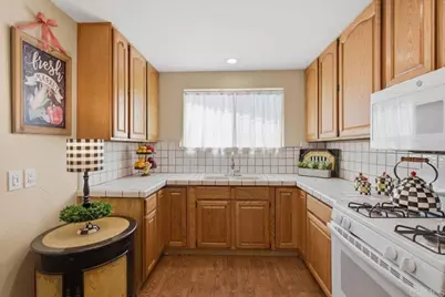 5101 Diane Ave, San Diego, CA 92117 - Photo 9