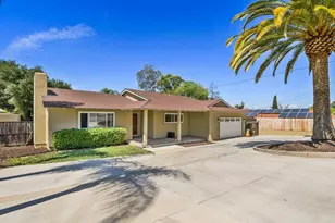 2007 S Juniper St, Escondido, CA 92025 - Photo 3