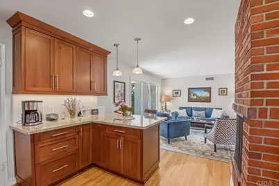 118 N Ashford Place, Fullerton, CA 92831 - Photo 5