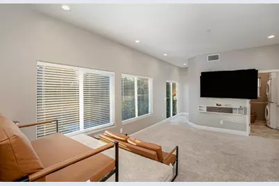 1684 Maria Avenue, Spring Valley, CA 91977 - Photo 59