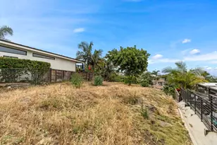 817 Juanita St, Solana Beach, CA 92075 - Photo 17