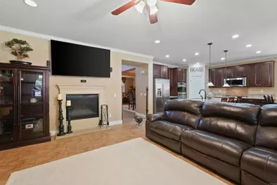 11285 Figtree Terrace Road, Corona, CA 92883 - Photo 41