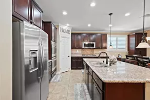 11285 Figtree Terrace Rd, Corona, CA 92883 - Photo 9