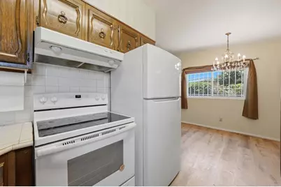 444 E Oxford Street, Chula Vista, CA 91911 - Photo 9