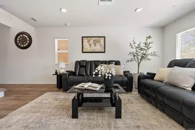 30887 Grand Prix Ct, Winchester, CA 92596 - Photo 5
