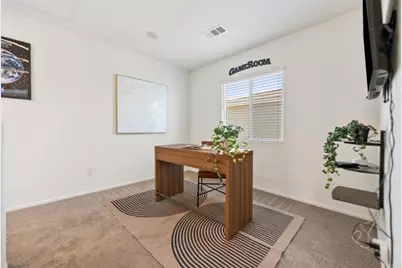 30887 Grand Prix Ct, Winchester, CA 92596 - Photo 15