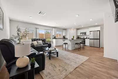30887 Grand Prix Ct, Winchester, CA 92596 - Photo 3