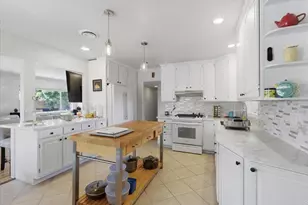 305 Margo Ct, Chula Vista, CA 91910 - Photo 7