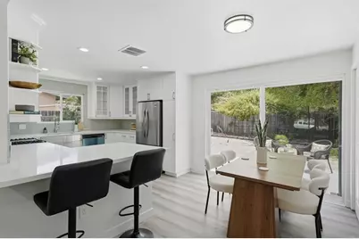 13641 Carriage Road, Poway, CA 92064 - Photo 9