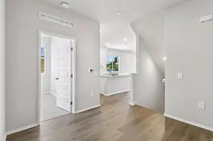 571 Toledo Way Pacifica Dr #, Oceanside, CA 92057 - Photo 7