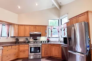 14 Las Flores Dr, Chula Vista, CA 91910 - Photo 31