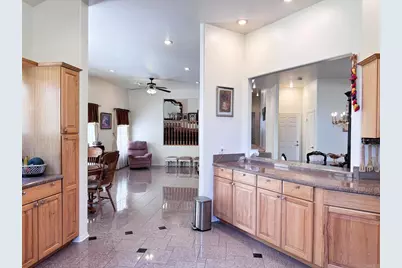 14 Las Flores Drive, Chula Vista, CA 91910 - Photo 3
