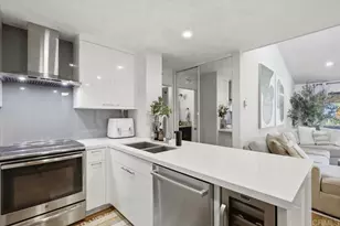 1885 Diamond St, San Diego, CA 92109 - Photo 9