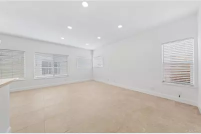 919 Agate Street #3, San Diego, CA 92109 - Photo 15