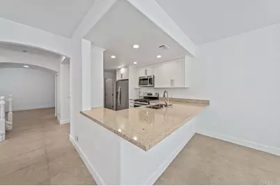 919 Agate Street #3, San Diego, CA 92109 - Photo 21