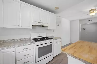127 Flamingo Drive, Oceanside, CA 92054 - Photo 13