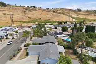 127 Flamingo Dr, Oceanside, CA 92054 - Photo 37