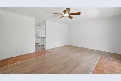 127 Flamingo Drive, Oceanside, CA 92054 - Photo 5