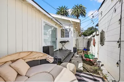 1530 E Appleton Street, Long Beach, CA 90802 - Photo 25