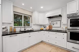 3741 Southernwood Way, San Diego, CA 92106 - Photo 7