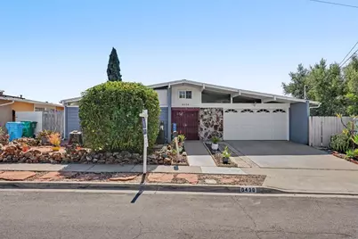 6439 Lake Mere Court, San Diego, CA 92119 - Photo 3