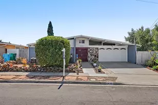 6439 Lake Mere Ct, San Diego, CA 92119 - Photo 3
