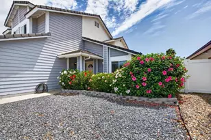 792 Foxwood Dr, Oceanside, CA 92057 - Photo 37