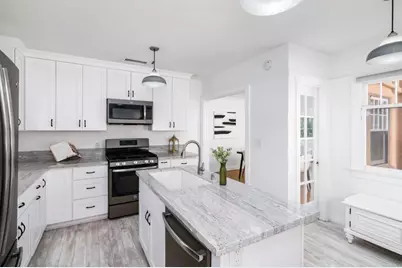 219 21 Kalmia St, San Diego, CA 92101 - Photo 27