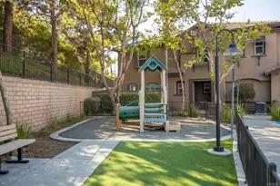 425 S Meadowbrook Dr, San Diego, CA 92114 - Photo 41