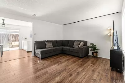 471 S Lincoln Avenue, El Cajon, CA 92020 - Photo 3