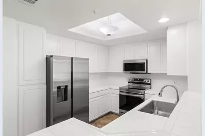 9237 Regents Road #K218, La Jolla, CA 92037 - Photo 15