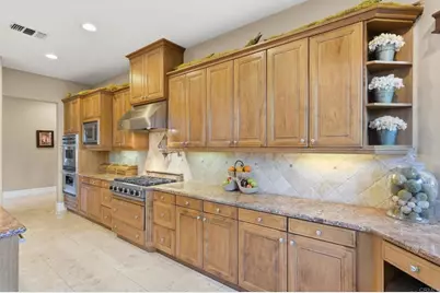 15161 La Manda Drive, Poway, CA 92064 - Photo 9