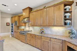 15161 La Manda Dr, Poway, CA 92064 - Photo 9