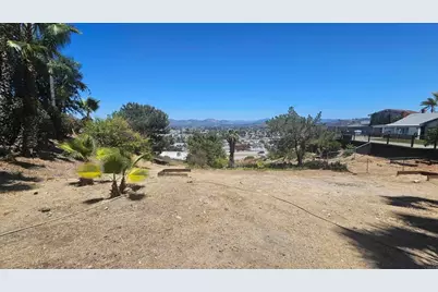 1235 El Mio Drive, El Cajon, CA 92020 - Photo 33