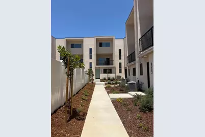 2254 Calle Chanate, San Diego, CA 92139 - Photo 11