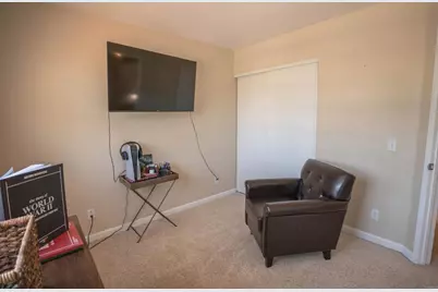 33029 Rossman Circle, Temecula, CA 92592 - Photo 39