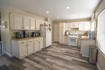 33029 Rossman Circle, Temecula, CA 92592 - Photo 3