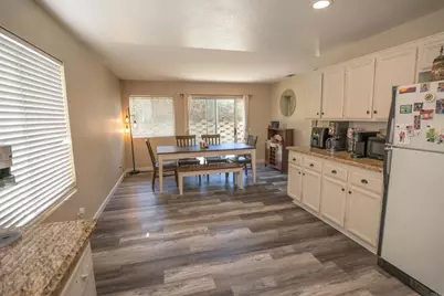 33029 Rossman Circle, Temecula, CA 92592 - Photo 19